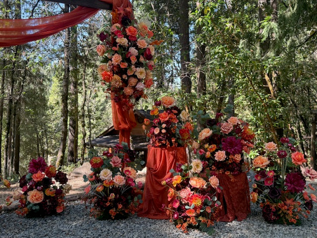 Evermore Arch Adornment