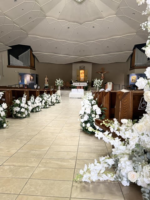 (12) Enchanted Aisle Flower Rentals | All-White Wedding Aisle Decor | Reno, Lake Tahoe & Sacramento