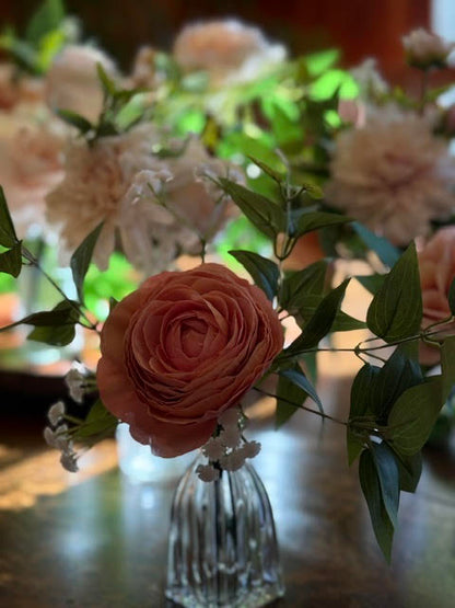 (12) Pink Rose, Ranunculus and Dahlia centerpiecese