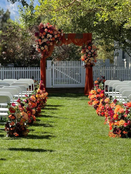 Evermore Arch Adornment