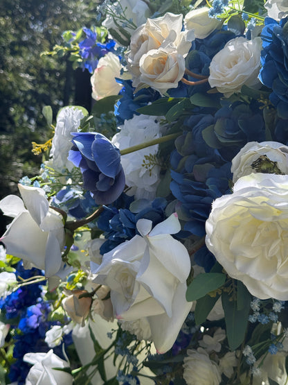 Sweet Nothings Arch Adornment