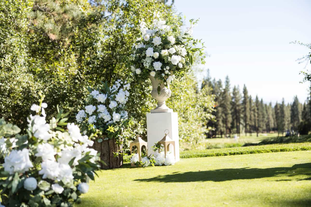 +36" White Pedestal (2) (+$100.00)