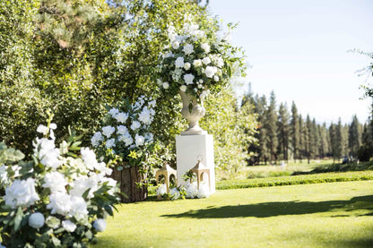 +36" White Pedestal (2) (+$100.00)
